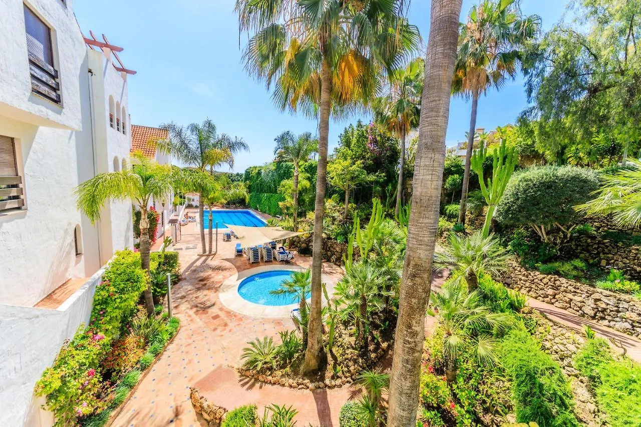 Apartment Tranquil 2 Bdrm Peaceful Apt W/ 2 Pools Marbella