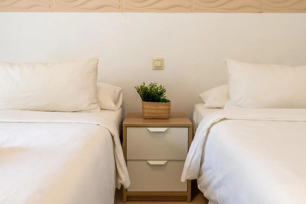 Апартаменты Tranquil 2 Bdrm Peaceful Apt W/ 2 Pools Марбелья