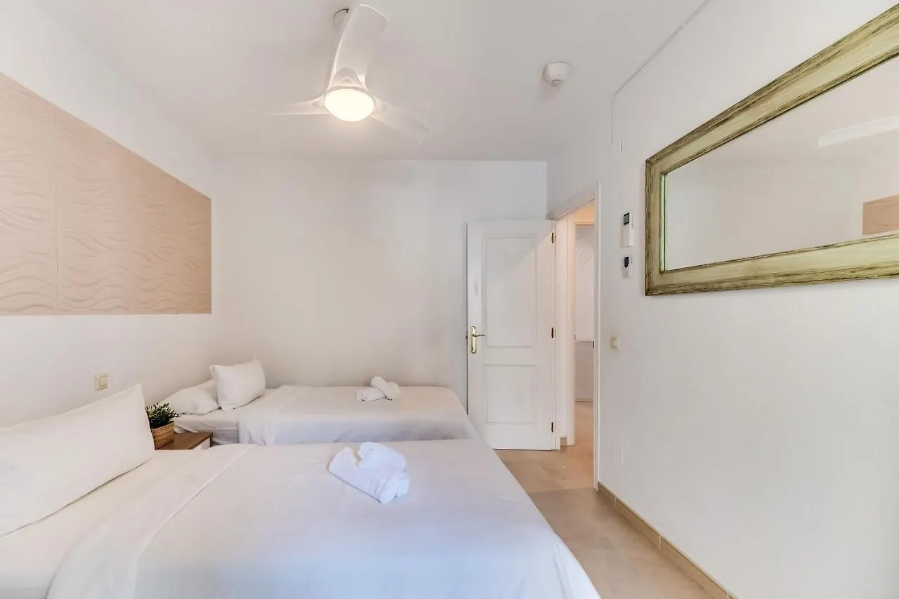 Апартаменты Tranquil 2 Bdrm Peaceful Apt W/ 2 Pools Марбелья